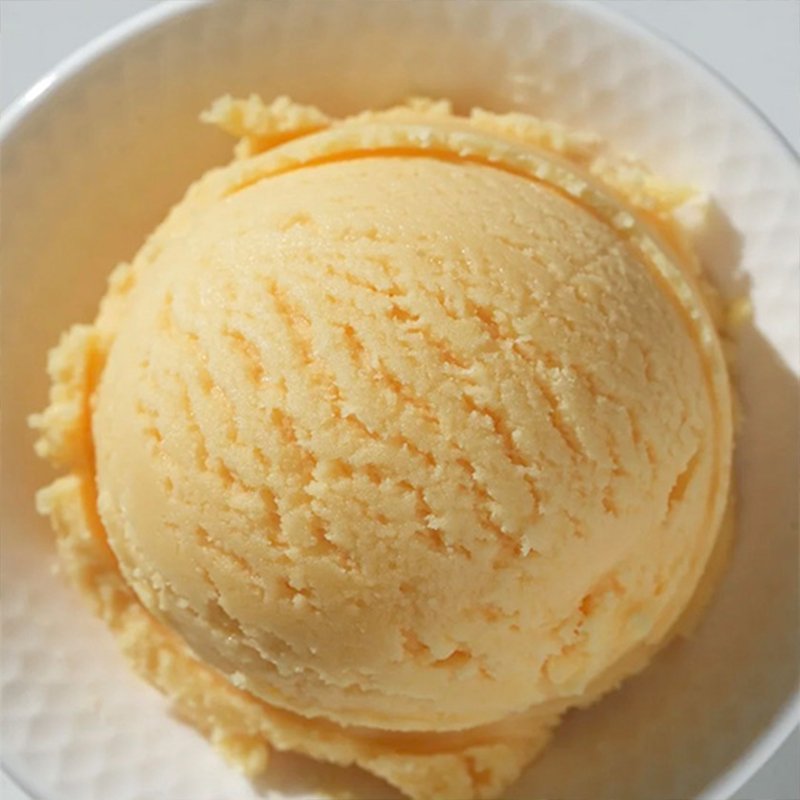 A good emulsifier makes the texture of the ice cream smooth and creamy
